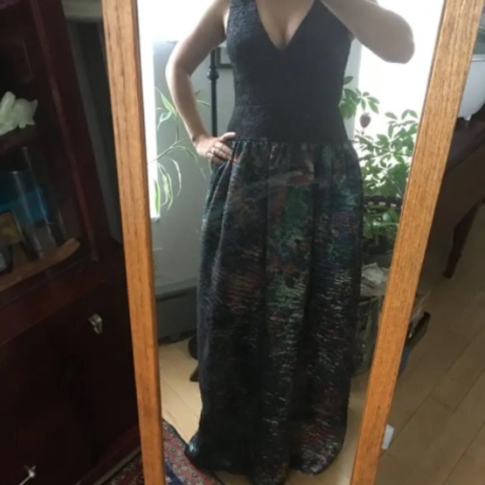 Monique Lhuillier Black Teal Metallic Formal Gown $795 - Picture 6 of 11